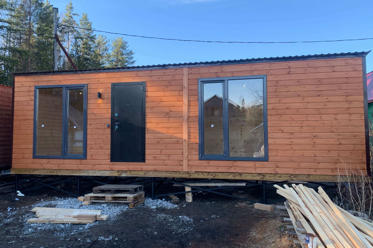 Бытовка для проживания 22 м² (9х2,5м)