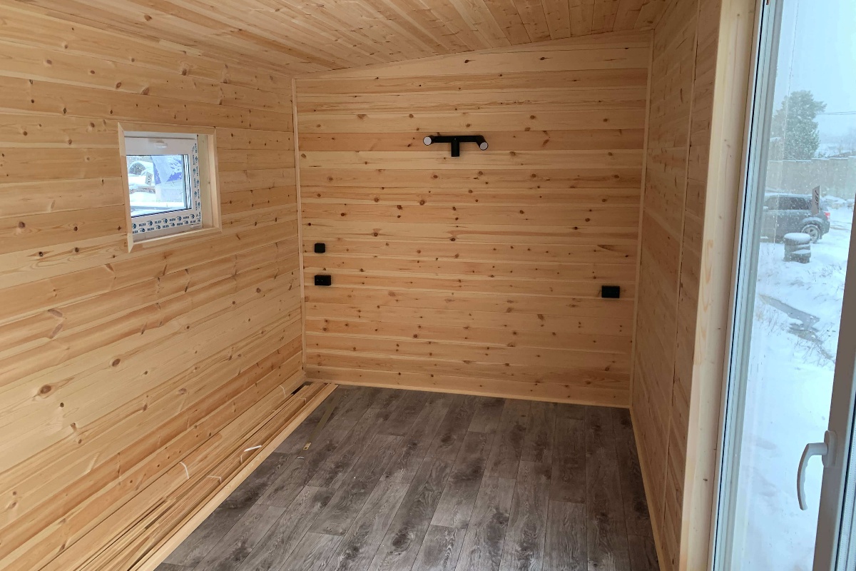 Бытовка для проживания 22 м² (9х2,5м)